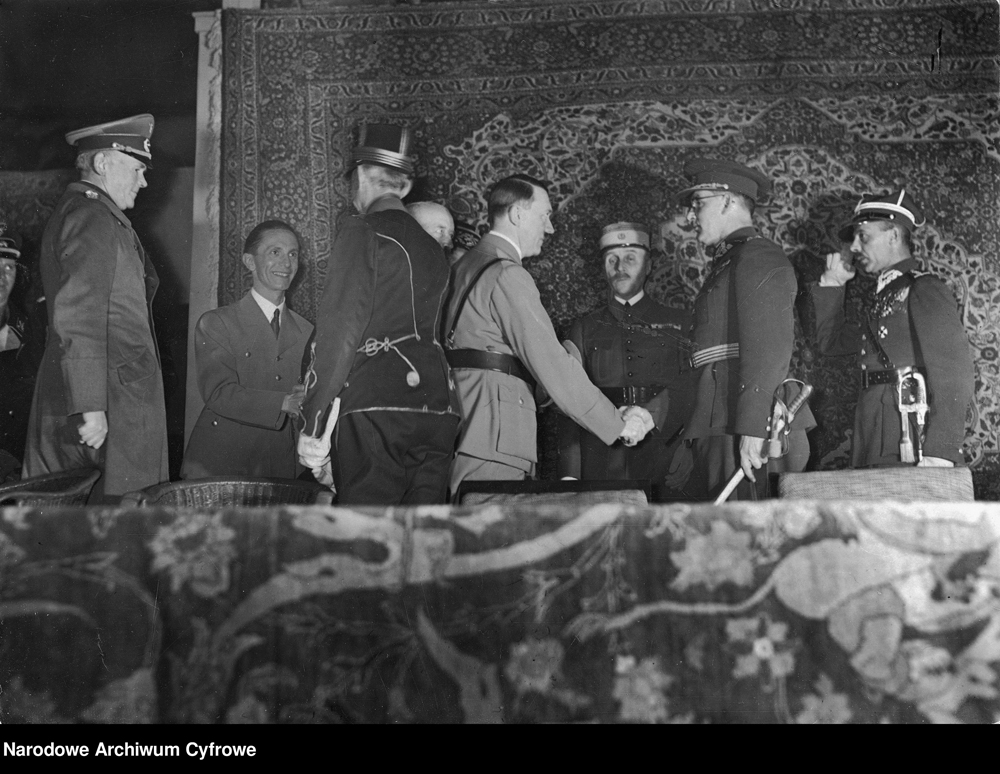 Hitler Archive | Adolf Hitler greets the winners of the Grand Prix of ...